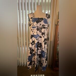 Floral plus size 18 dress